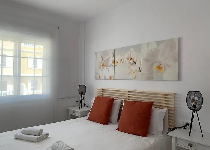 Front Atico Wifi Apartment